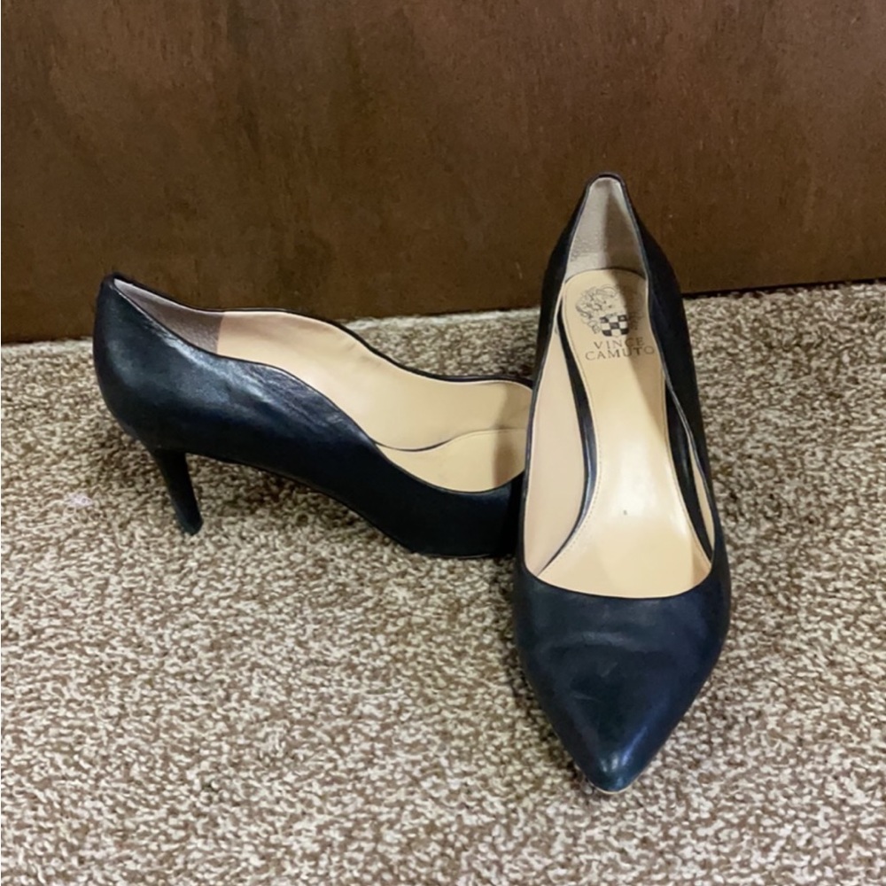 Vince Camuto High Heels Pumps 11 Black